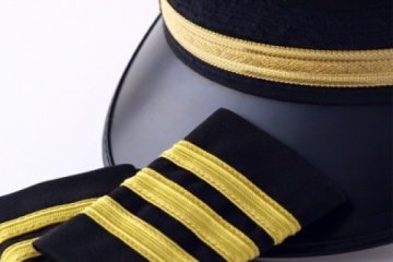 Kapten Iriyanto berjam terbang 20.537 saat piloti AirAsia QZ 8501