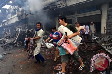 Pemkot bangun pasar darurat tampung pedagang Klewer