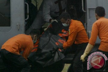 Identitas 16 jenazah AirAsia sudah teridentifikasi
