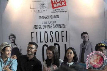 Glenn dedikasikan "soundtrack" Filosofi Kopi untuk petani