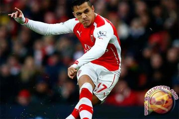 Sanchez bawa Arsenal ungguli Sunderland di babak pertama