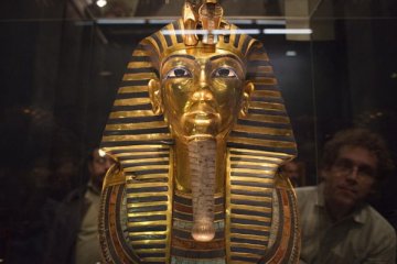 Mesir temukan petunjuk baru lokasi makam Ratu Nefertiti