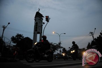 Dishub Baubau perbaiki PJU yang rusak