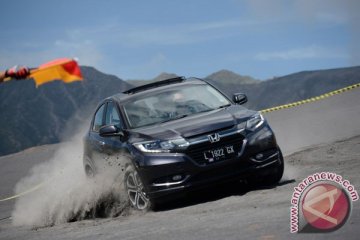 Honda HR-V 1.5 liter raih penjualan tertinggi di segmen LSUV