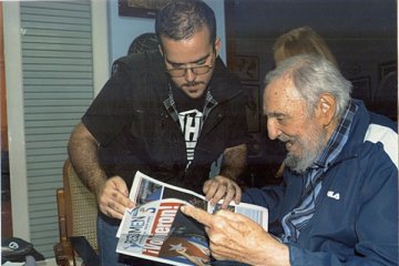 Fidel Castro hadiri acara peringatan ulang tahunnya di Havana