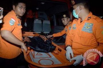 Lima jenazah AirAsia teridentifikasi pada hari ke-51