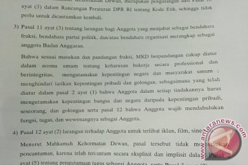 Pasal larangan anggota DPR "ngartis" dihapuskan