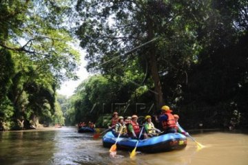 Susur Ciliwung Depok