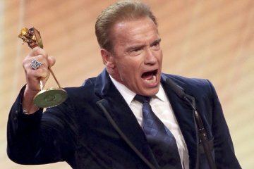 Arnold Schwarzenegger ucapkan "aku kembali" setelah pulih dari operasi jantung