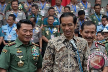 Presiden minta TNI-Polri utamakan pencegahan terorisme