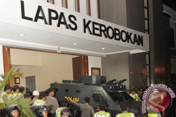 Bentrok napi dua ormas Lapas Kerobokan meluber ke luar, empat tewas