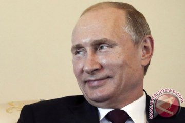 Putin sebut Trump "cerdas" dan akan cepat pahami peran barunya