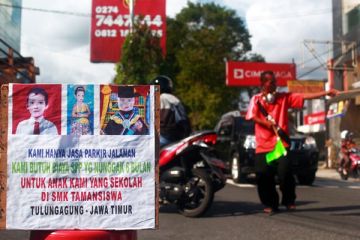 "Pak Ogah"