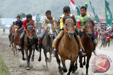 Pesta rakyat meriahkan HUT Kota Takengon ke-439