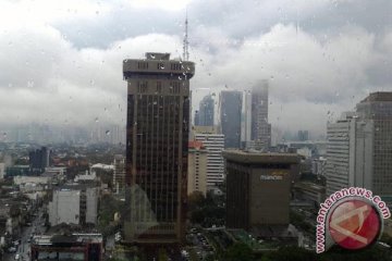 Jakarta diprediksi berawan-hujan pada Jumat