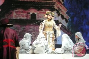 Teater Opera Ular Putih