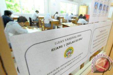 3.302.673 siswa SMA dan sederajat ikuti UN