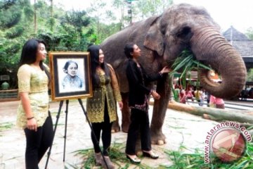 HUT Kartini Di TSI Bogor