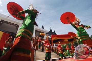 Tarian Minang meriahkan Bandar Seri Begawan