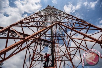 60 tower telekomunikasi di Surabaya tak berizin