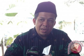 Wakil Ketua DPR Fahri Hamzah kunjungi pengungsi Rohingya