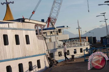 Semua jalur penyeberangan di NTT ditutup