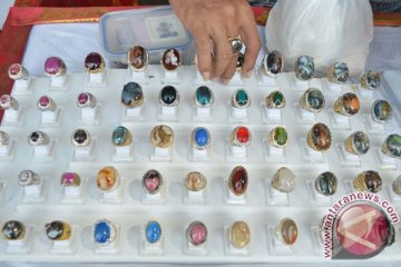 Pejabat Samarinda wajib gunakan cincin akik Kalimantan