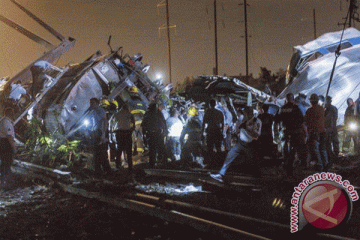 AS gempar oleh kecelakaan maut kereta di Philadelphia