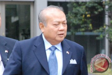 Mantan menteri keuangan Jusuf Anwar meninggal