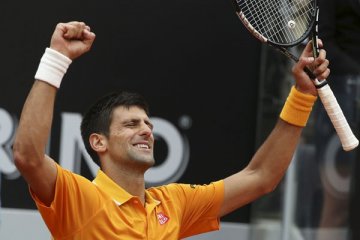 Djokovic menang "WO" setelah Nishikori mengundurkan diri