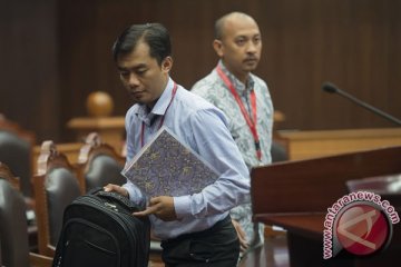 MK tunda sidang uji materi UU KPK