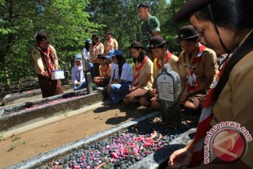 Pemkab Lampung Utara dikritik karena tak urus makam pahlawan