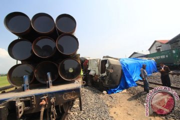 Polisi selidiki penyebab kecelakaan kereta di Cirebon