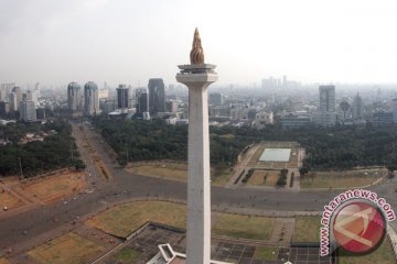 Jumat pertama PSBB transisi, cuaca DKI Jakarta cerah berawan