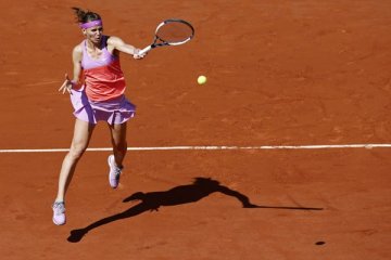 Flu berat, Safarova mundur dari Prague Open