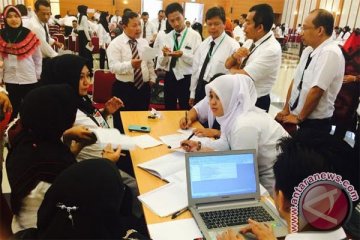 Mereka situasi kesibukan di Tanah Haram dalam gladi posko