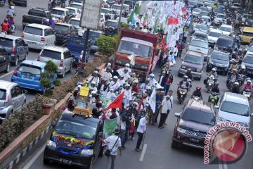 Ribuan orang pawai ta'aruf sambut Ramadhan di Kendari