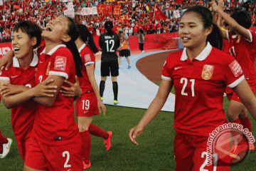 Kanada dan Tiongkok ke 16 Besar Piala Dunia Wanita