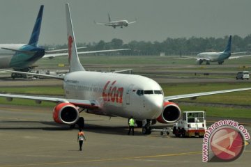Lion Air mendarat kembali, masalah tekanan udara