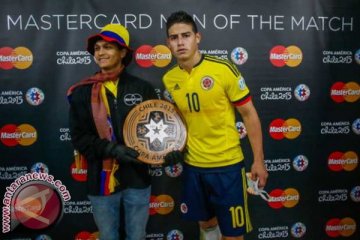 James Rodriguez pemain terbaik Kolombia vs Peru