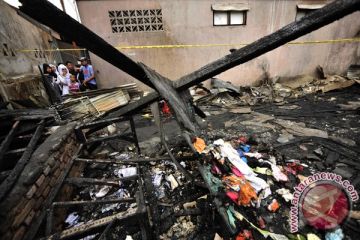 KEBAKARAN MENEWASKAN SATU KELUARGA