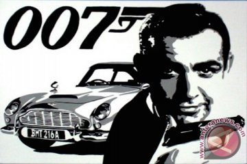 James Bond dari masa ke masa di Madame Tussauds 