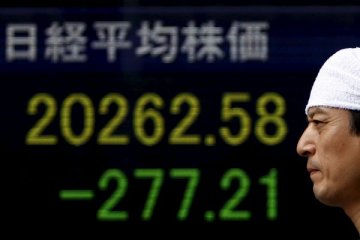 Nikkei jatuh 3 persen, Hang Seng dan Shanghai juga terpangkas