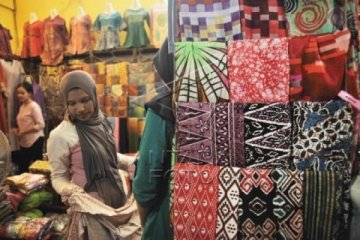 PASAR BATIK SETONO