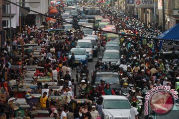 Pengunjung Pasar Baru Bandung capai rekor tertinggi