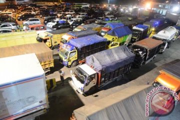 Truk barang dilarang melintas hingga H+4 di