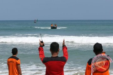 SAR sisir lokasi tenggelamnya wisataan di Pelabuhanratu