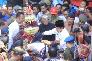 Perayaan Syawalan di Kabupaten Kudus diwarnai kirab seribu ketupat