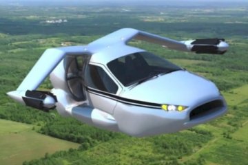 Mobil terbang Terrafugia akan mengudara tahun 2021