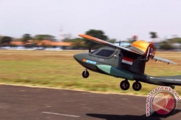 Pesawat OS-Wifanusa mengangkasa di Lanud Sulaiman Bandung